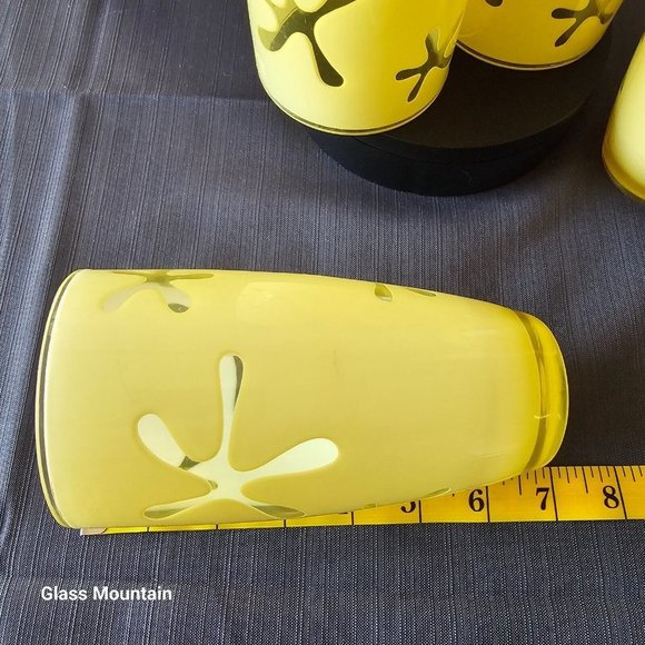 SOLD - Vintage Lemon Yellow Acrylic Plastic Double Walled 16oz Tumblers - Picture 5 of 6